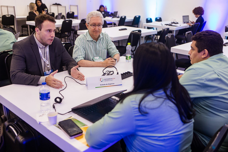 Rodadas de Negócios conectam mineradoras e fornecedores na EXPOSIBRAM 2025